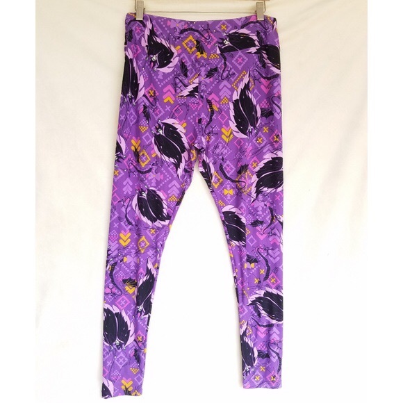 LuLaRoe Disney Maleficent Leggings sz Tall & Curvy - Picture 1 of 2